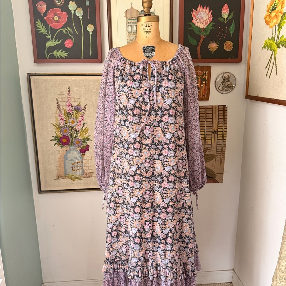 Vintage 1970s cotton Gauzy Floral Purple Midi Dress
